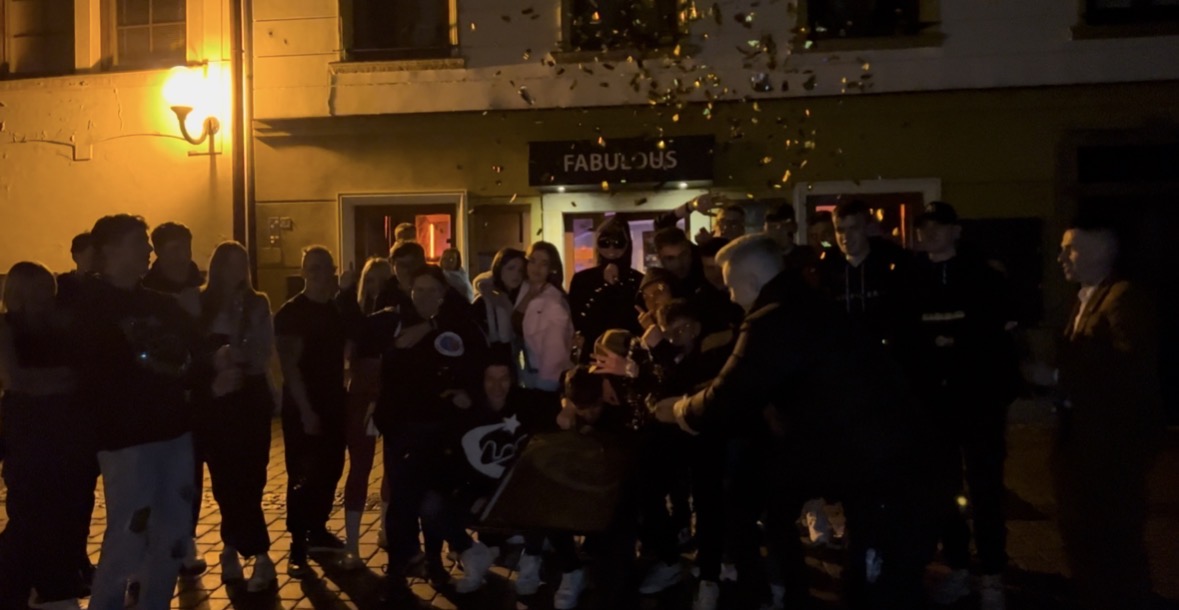 Night celebration with the LOSTGEN crew